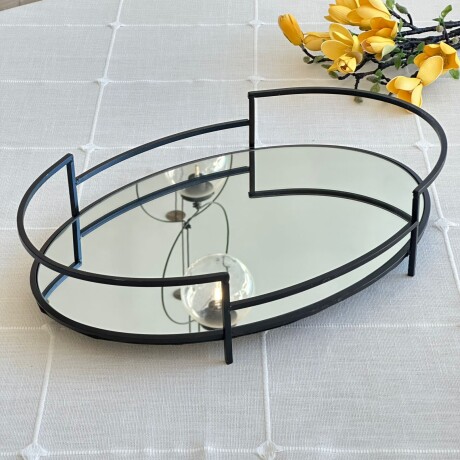 Bandeja Metálica Oval Espejada 45cm x 30cm Bandeja Metálica Oval Espejada 45cm x 30cm