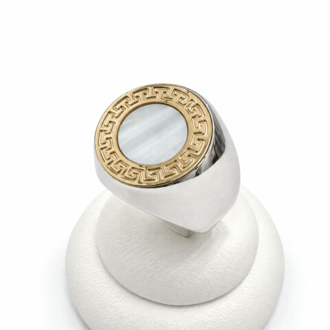 Anillo con nacar y guarda griega Anillo con nacar y guarda griega