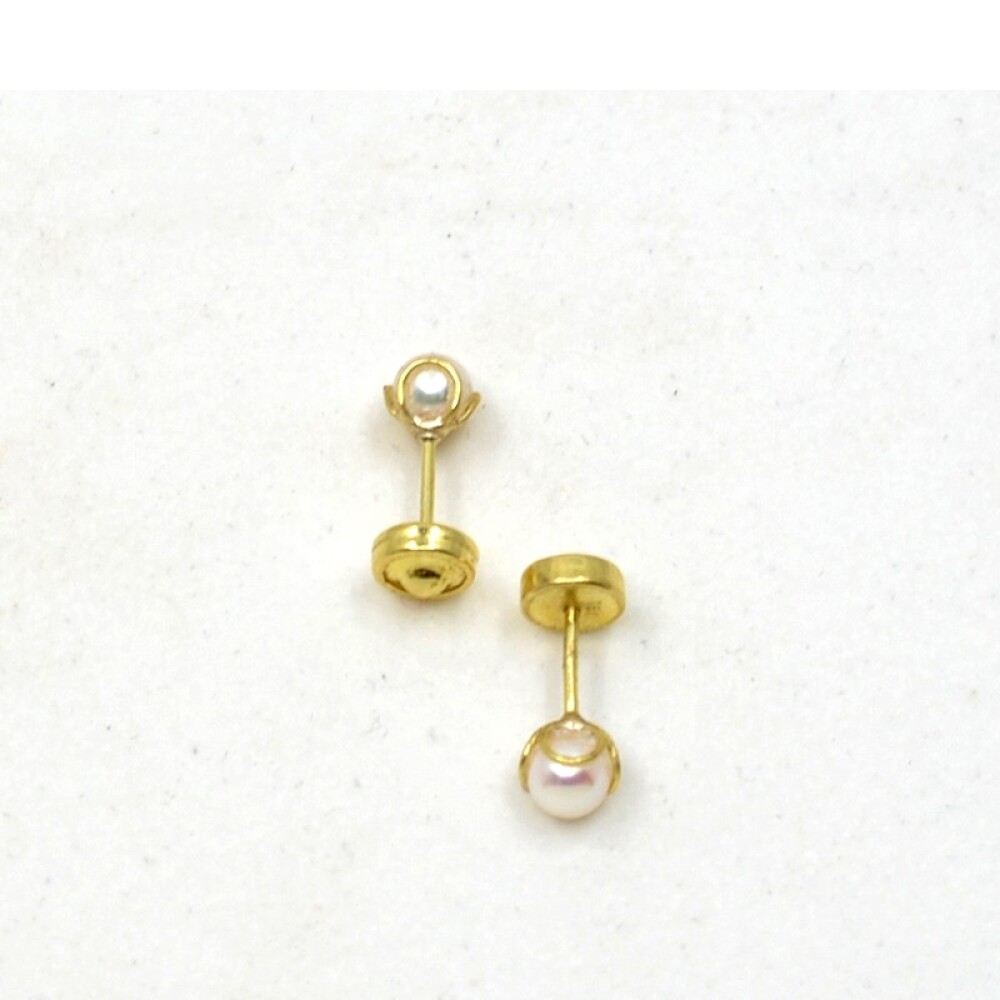 Abridores en Oro 18 K Y Perlas Con Engarce 3 Aritos Abridores en Oro 18 K Y Perlas Con Engarce 3 Aritos