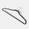 PERCHA GAMUZA GRIS 42CM Unica