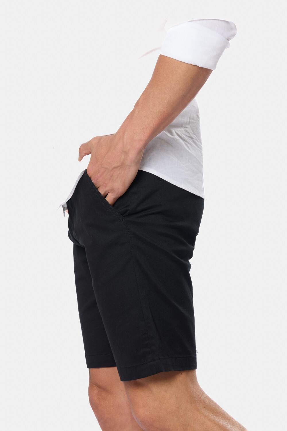 BERMUDA CLASICA Negro