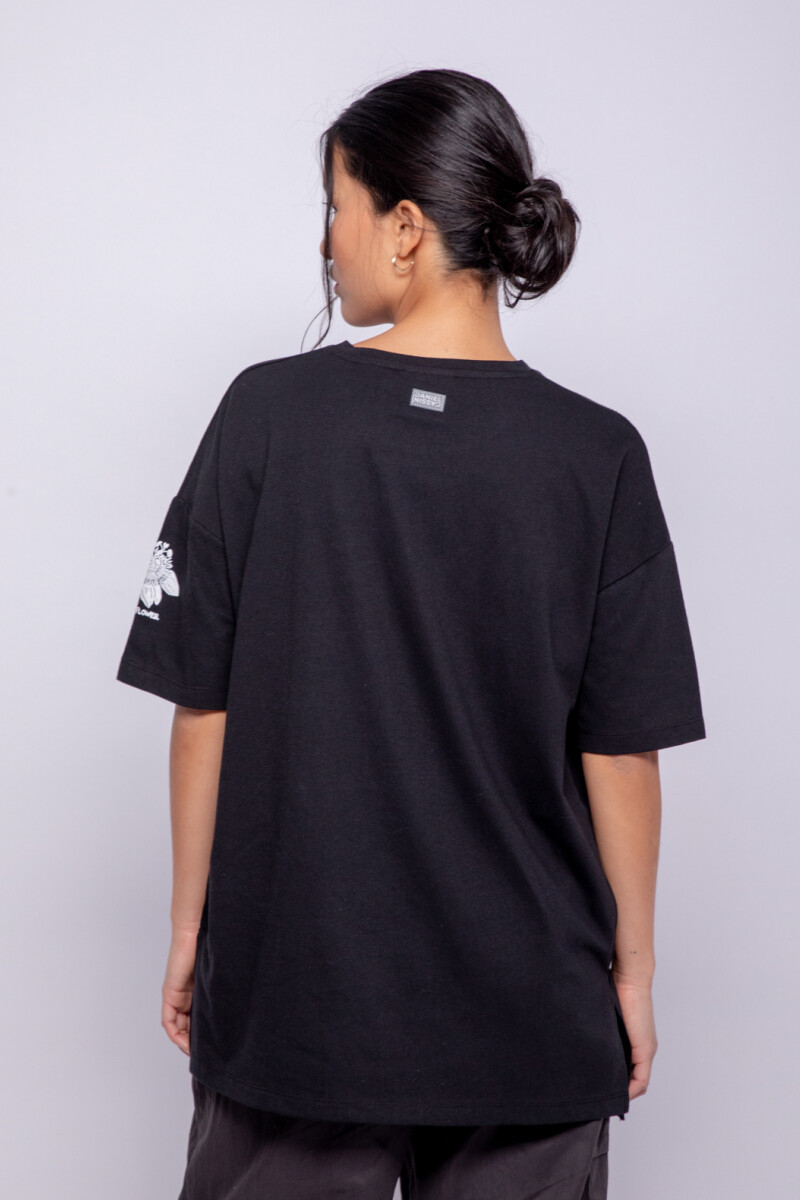 REMERA LORDIE Negro