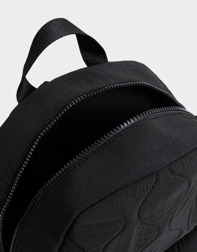 Mochilas Urbanas Puffy Mochila Deportiva Acolchada - Negro