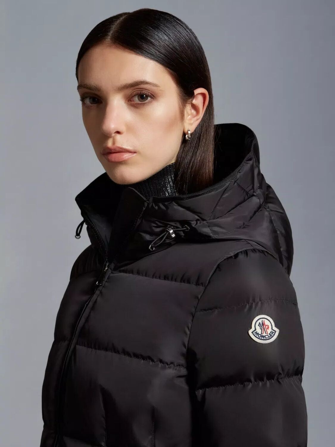 Moncler -Chaqueta con capucha integrada rellena de plumas, AVOCE Negro