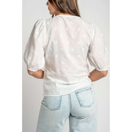 Blusa Bordada Frunces Nacar