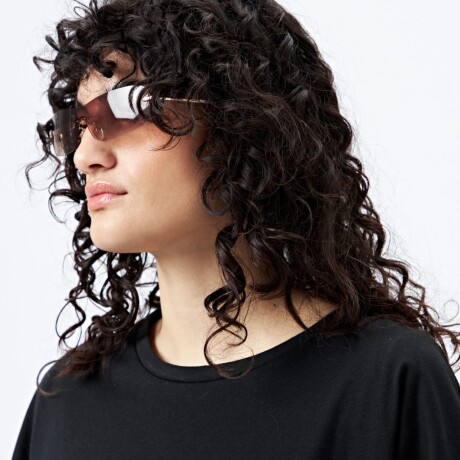 REMERA SPRITZ Negro