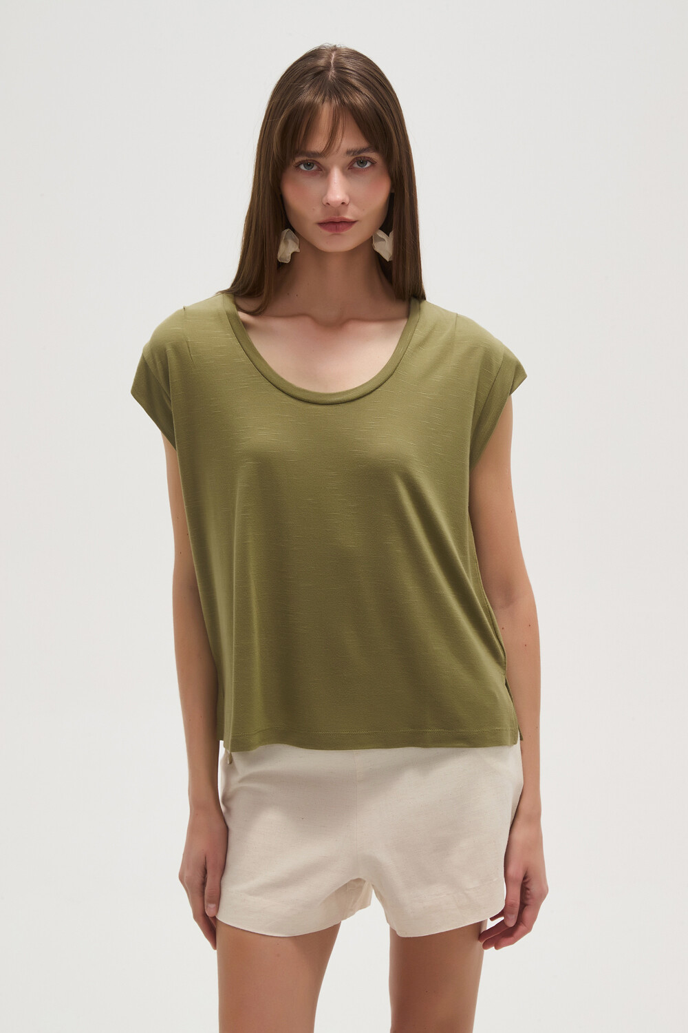Remera Ailana Verde Oliva