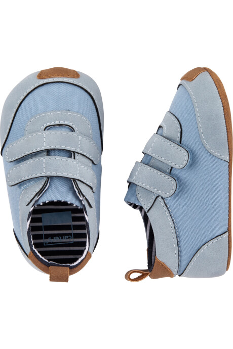 Zapatos sneaker's con velcro Sin color