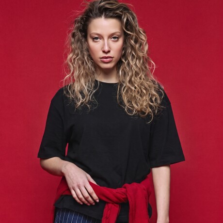 REMERA ZIVA Negro