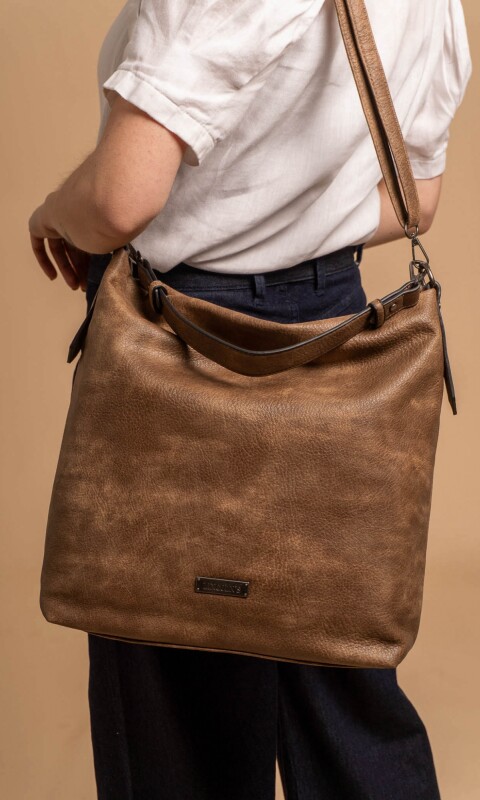 CARTERA PEONIA TABACO