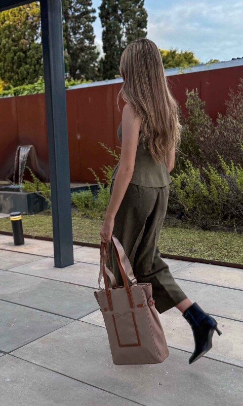 CARTERA BROMELIA NUEZ C/SUELA