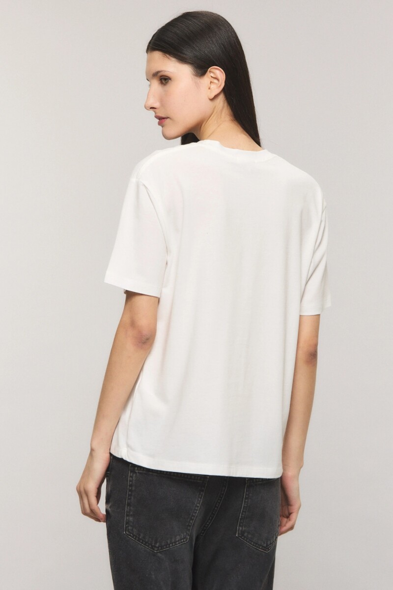 REMERA AFTER PARTY Crudo