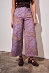 Jean Wide Led Print