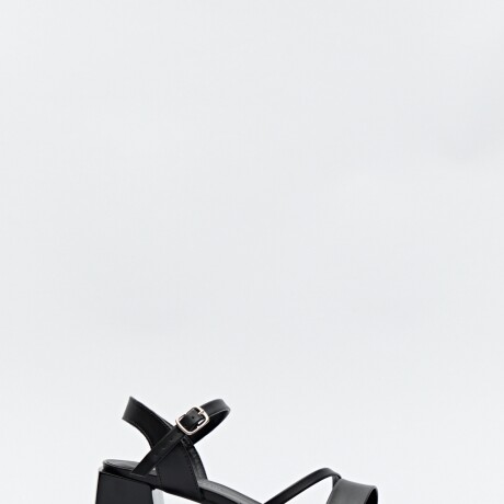 SANDALIA LUCCA Negro