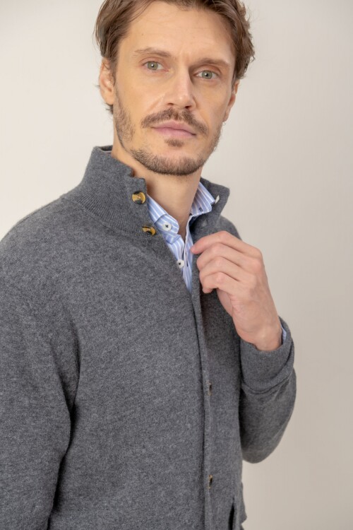 Sweater Buttoned Gris
