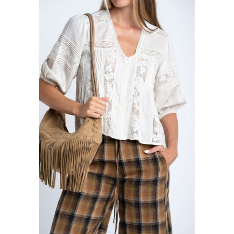 Blusa Encaje Nacar