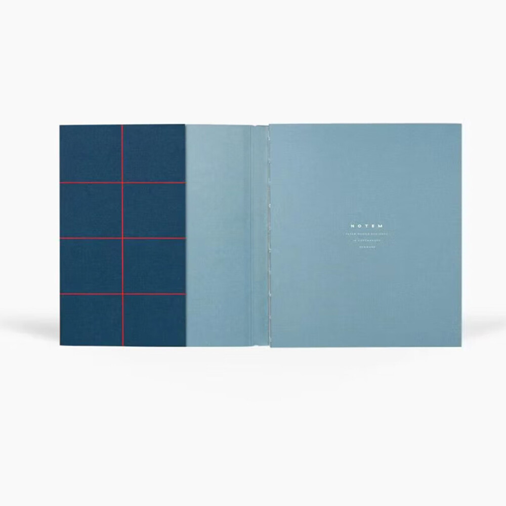 Cuaderno UMA Medium - Azul y Bordó Cuaderno UMA Medium - Azul y Bordó