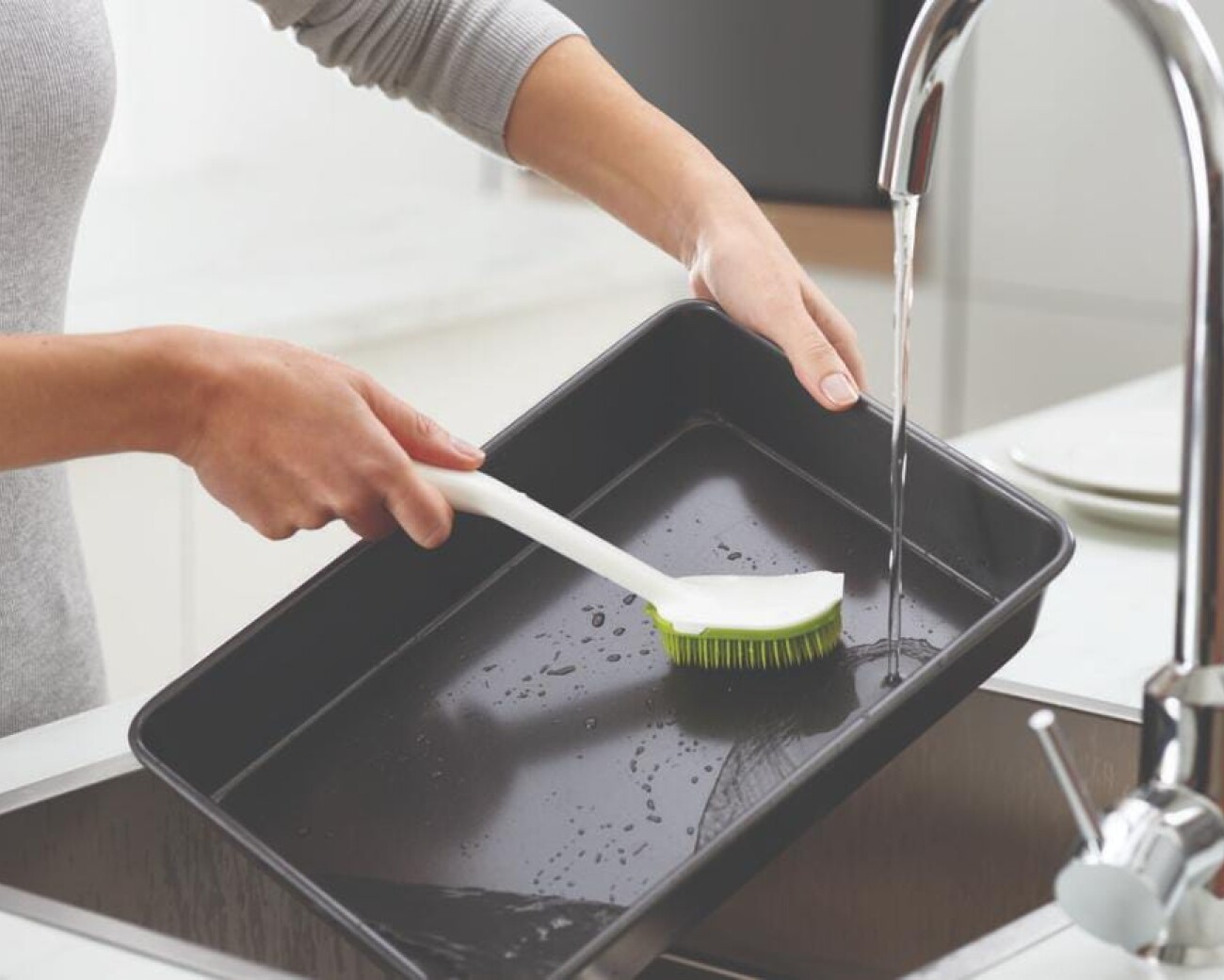Cepillo CleanTech™ Washing-Up Brush Cepillo CleanTech™ con repuesto