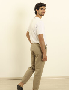 080676 PANTALON HARRY Tostado