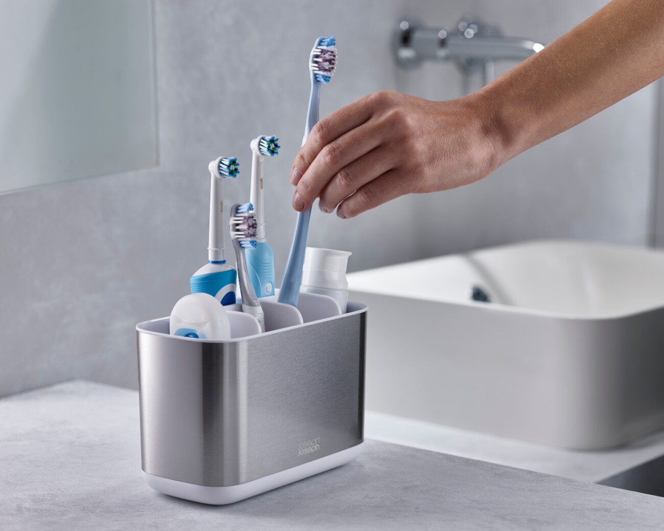 Organizador Grande para Cepillos de Dientes Joseph Joseph EasyStore™ Organizador Grande para Cepillos de Dientes Joseph Joseph EasyStore™