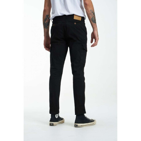 Pantalón cargo Andino 24 Negro