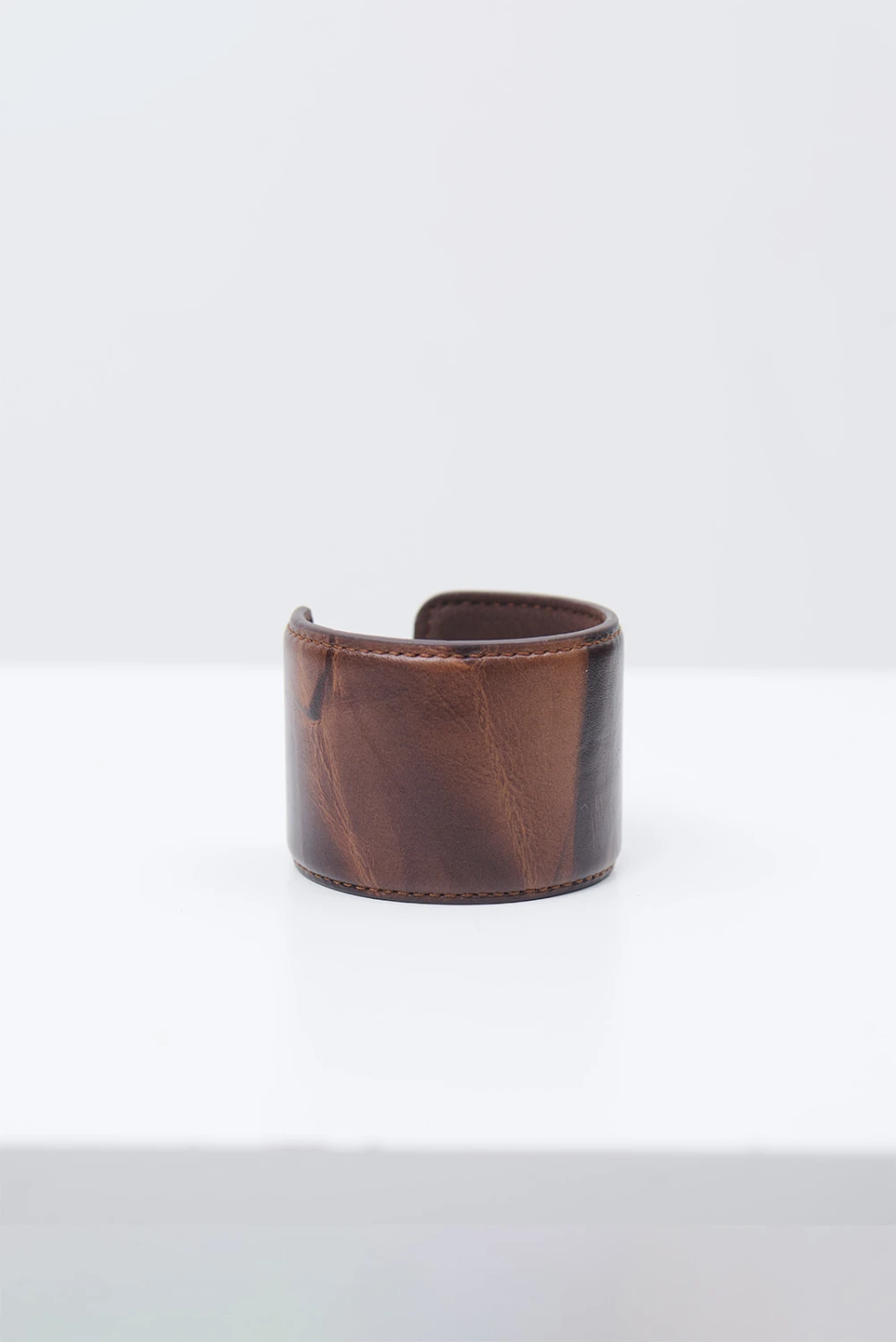 PULSERA CUERO