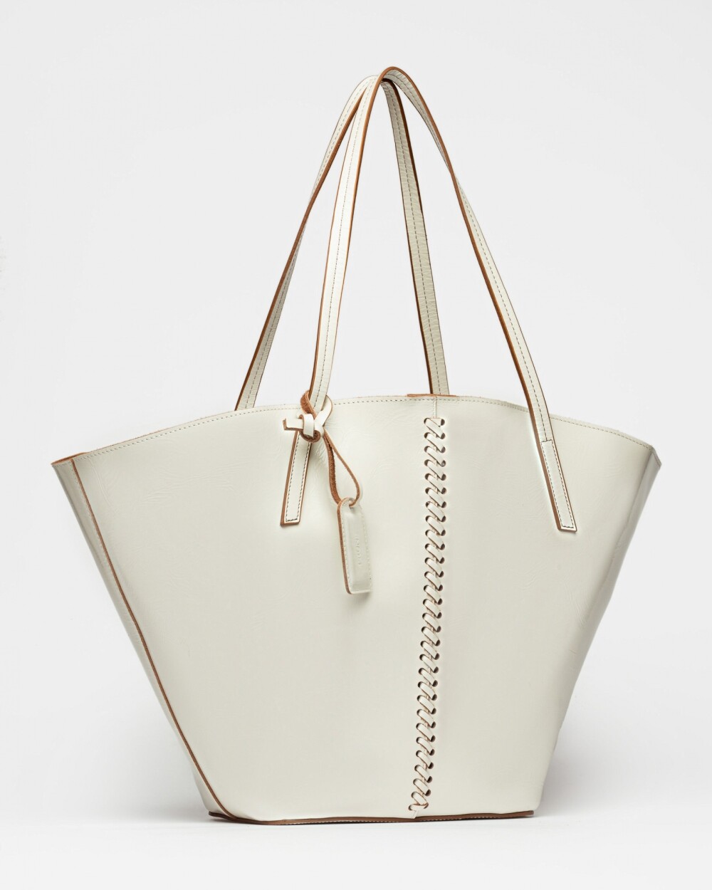 Shopper Neo Craft en cuero charol Natural