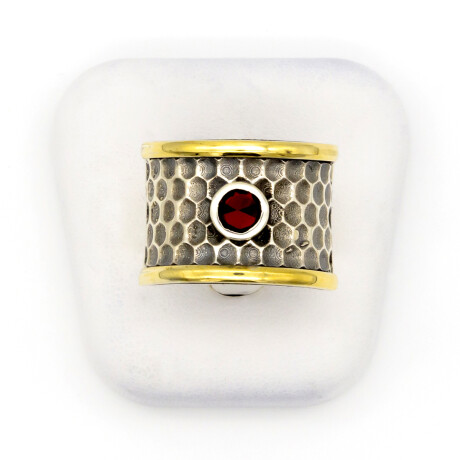 Anillo de plata 925, double en oro 18 ktes y circonia. Anillo de plata 925, double en oro 18 ktes y circonia.