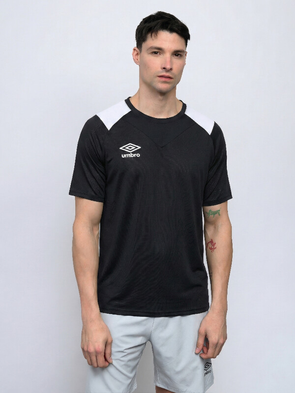 REMERA BOOST Umbro Hombre 029