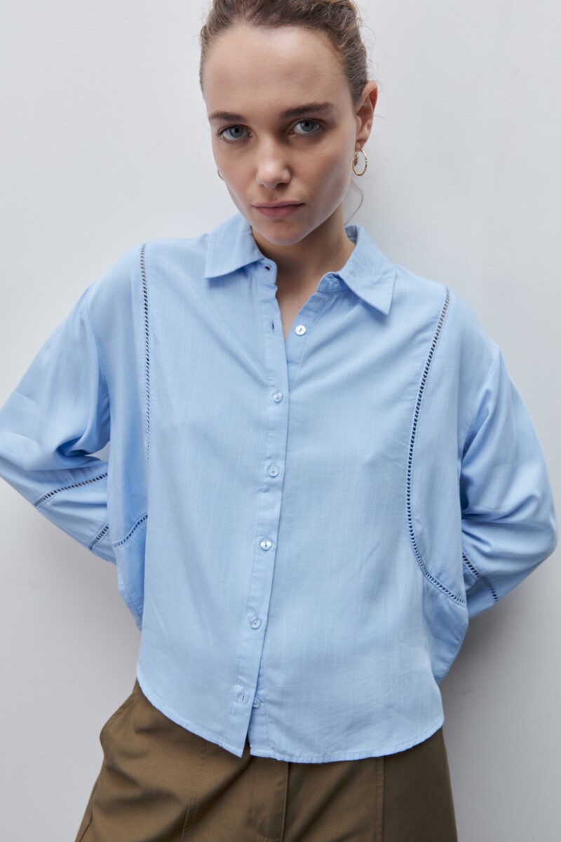 CAMISA YUKA Celeste