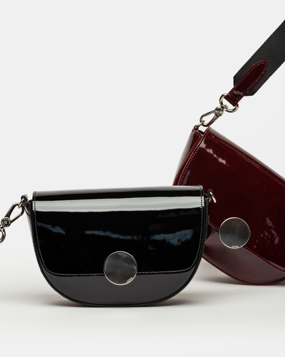 Bandolera The Circle Charol Negro