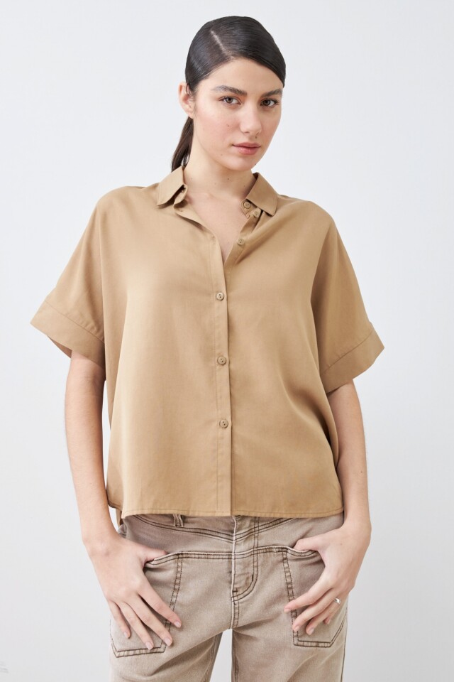 Camisa de lyocell manga corta tostado