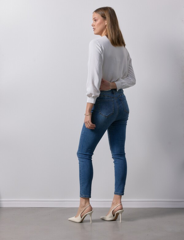 Jean Bombshell JEAN