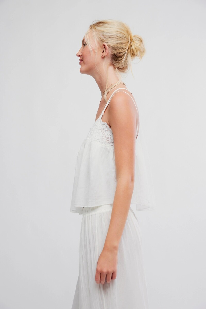MUSCULOSA DAYLIGHT CHARM Marfil