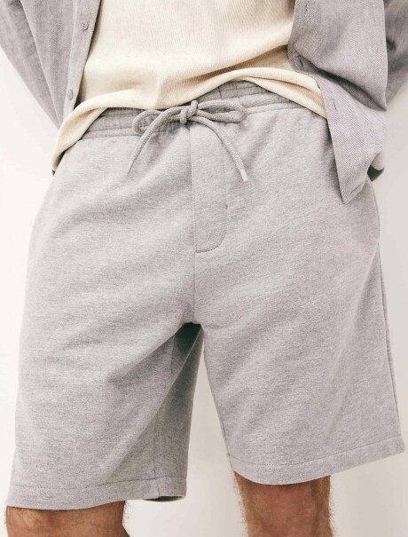 BERMUDAS RECTAS DE FELPA GRIS