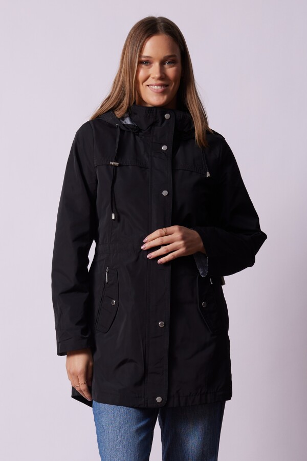 Campera Liviana Water Repellent NEGRO