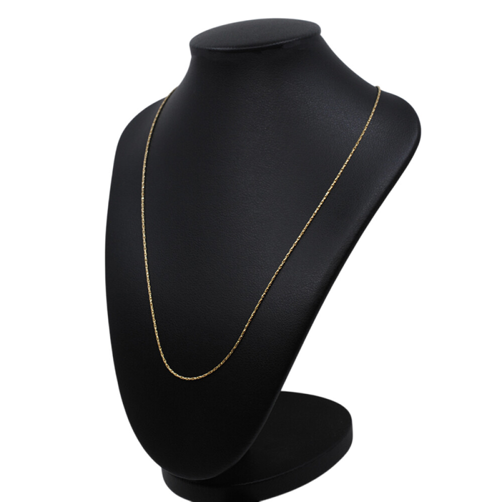 Cadena en oro 18k amarillo, fina. Largo 45cm Cadena en oro 18k amarillo, fina. Largo 45cm