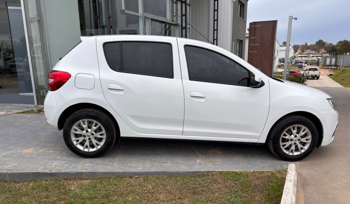 Renault Sandero ZEN - 2022 Renault Sandero ZEN - 2022