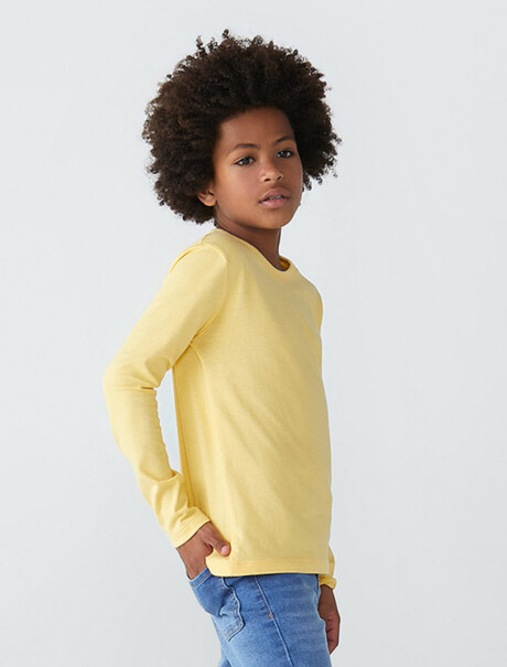 CAMISETA BÁSICA UNISSEX INFANTIL MANGA LARGA AMARILLO