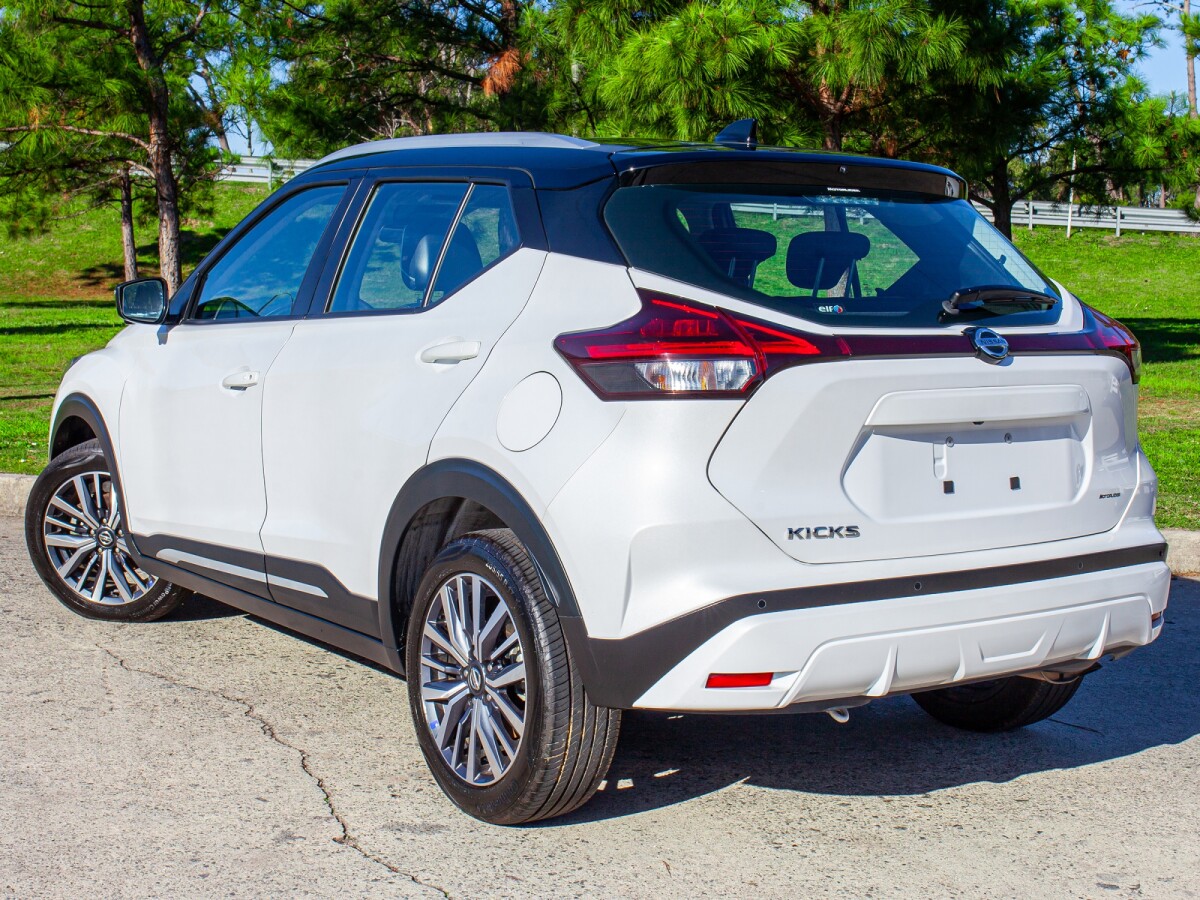 Nissan Kicks 1.6 Exclusive CVT | Permuta / Financia Nissan Kicks 1.6 Exclusive CVT | Permuta / Financia