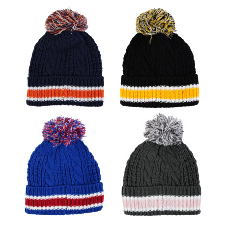 Gorro de lana con pompon Gorro de lana con pompon