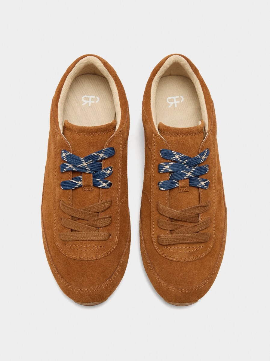 Zapatillas De Piel Monocromática - camel 