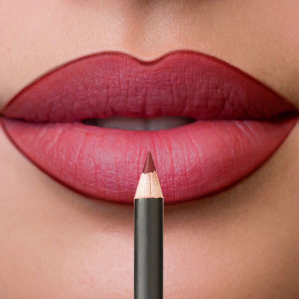 DELINEADOR DE LABIOS CAFE