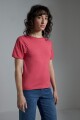 Remera con mangas de broderie rosado