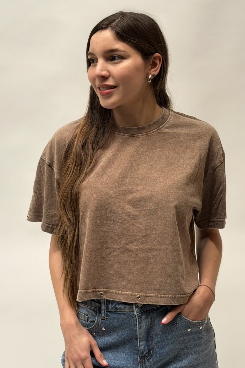 Remera Acid Marrón Remera Acid Marrón