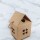 Caja casita c/cordon 10x10x9 cm. KRAFT MARRON