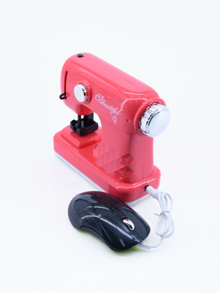 MAQUINA DE COSER A BATERIA FUCSIA