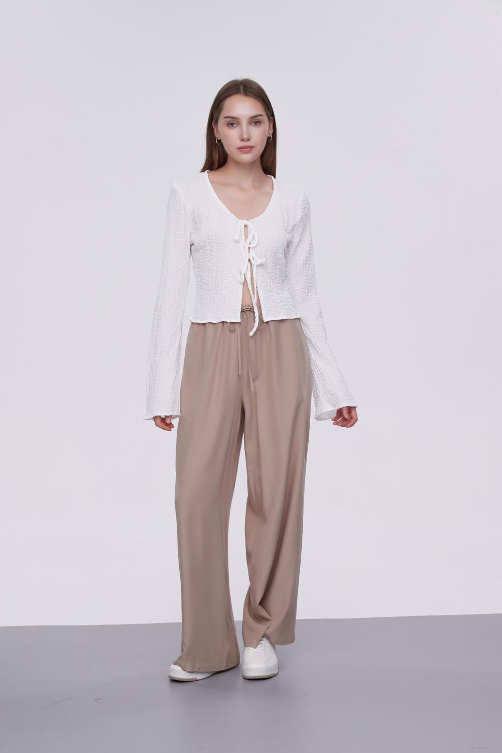 Pantalon Cezzilia Beige Oscuro