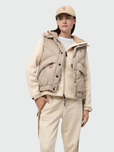 Moncler- Campera con capucha ajustable 0