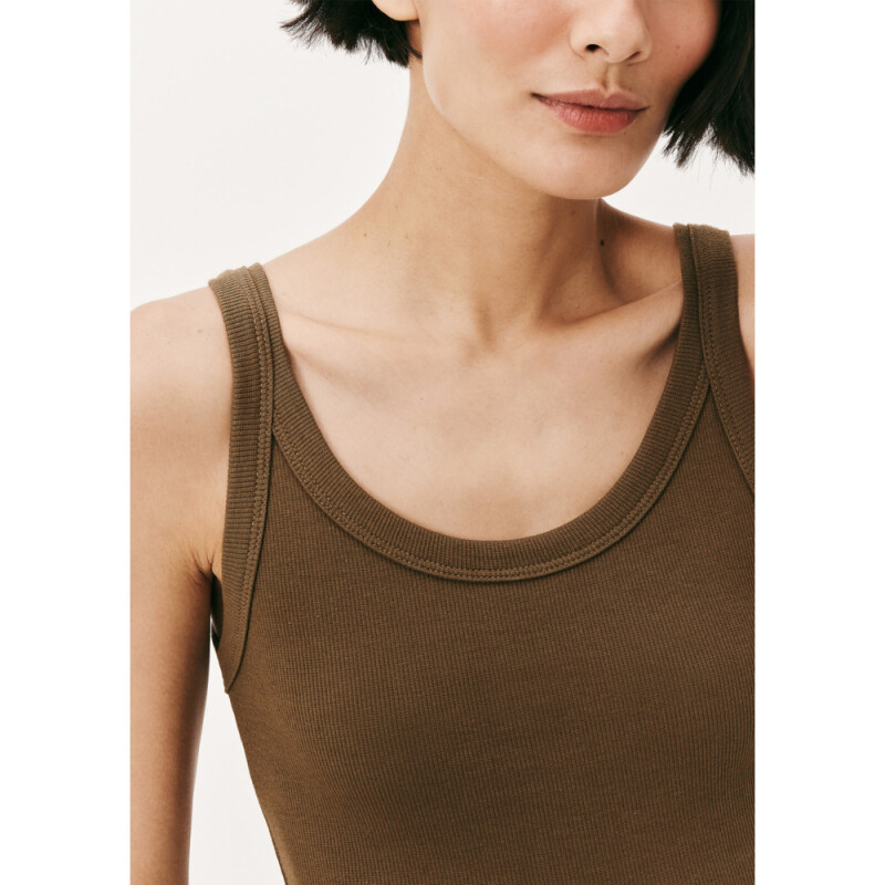 CAMISETA REGATA FEM MARROM MEDIO